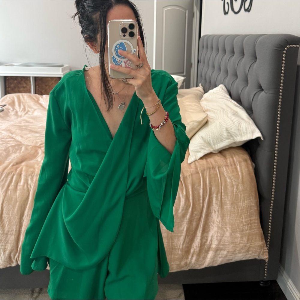 Vibrant Green Romper - Picture 2 of 4